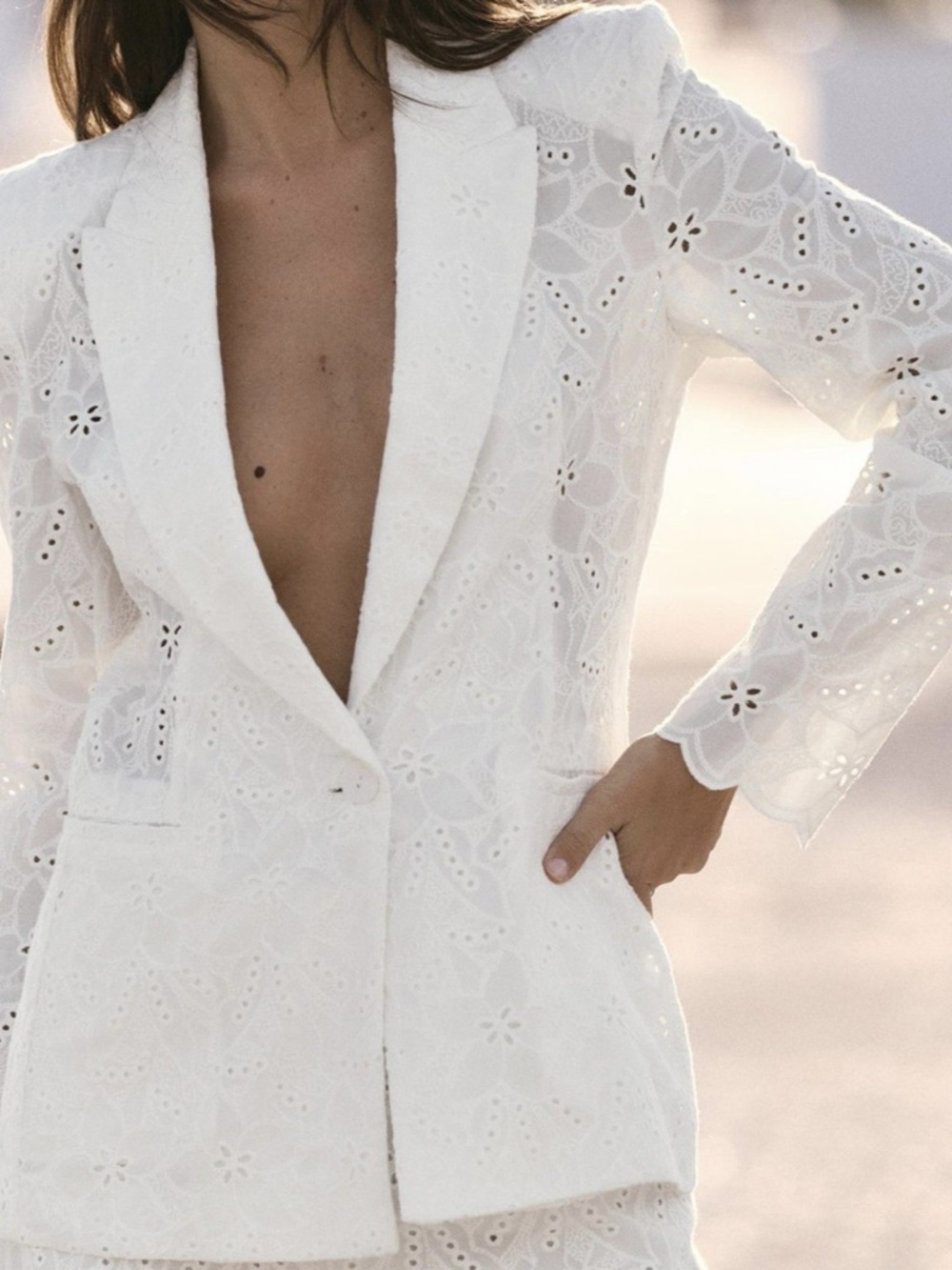 Zara White Lace Eyelet Blaser Size XS